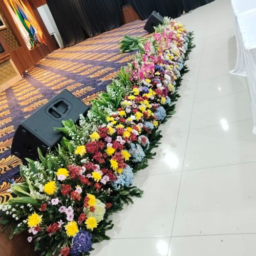 Bunga Dekorasi Panggung
